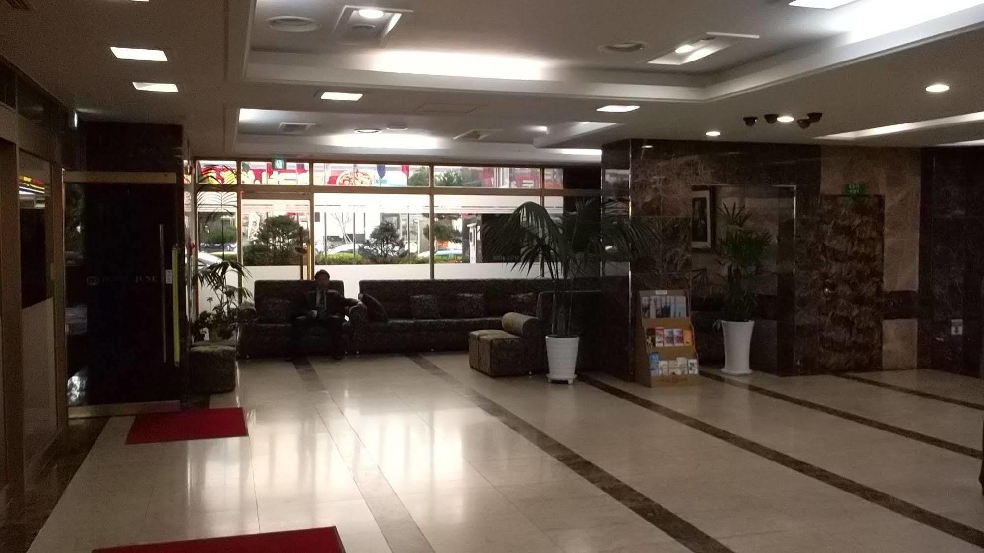 Incheon Airport Hotel June Εξωτερικό φωτογραφία